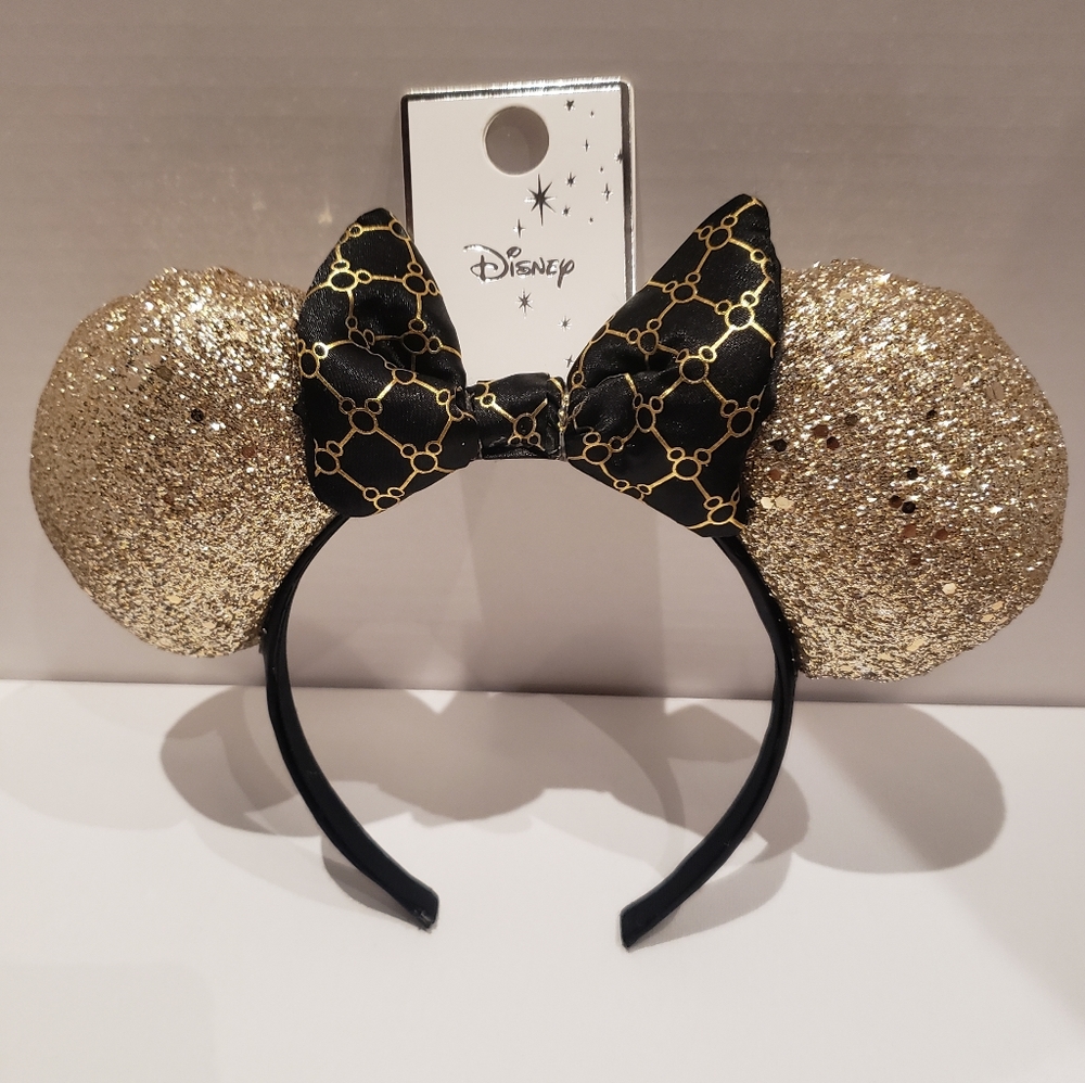 Disney Minnie Mouse Ears NWT